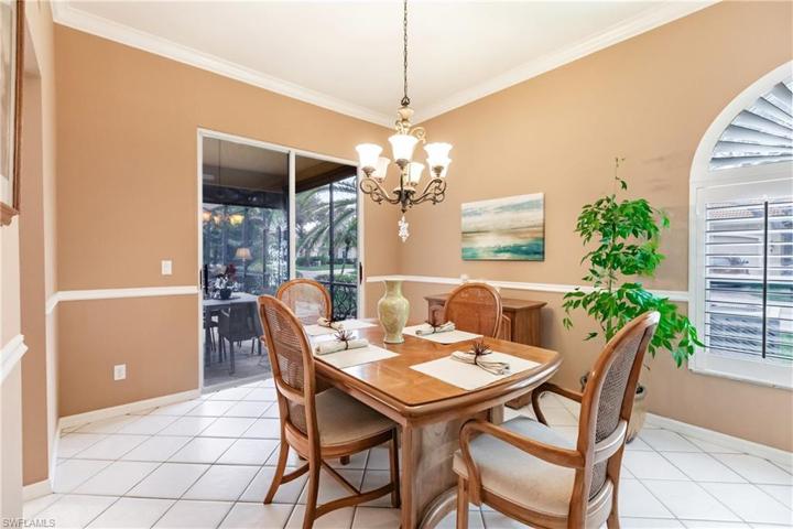 4320 Mistlethrush LN, NAPLES FL 34119