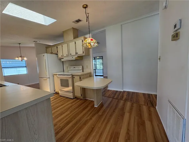 7 Oceans Blvd 7, Naples, Florida 34104
