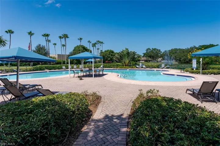 6562 Ilex Cir, Naples, Florida 34109