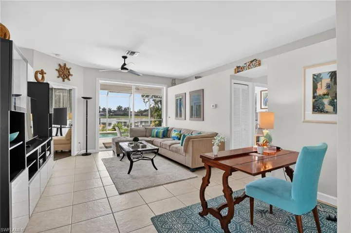 912 Briarwood Blvd, Naples, Florida 34104