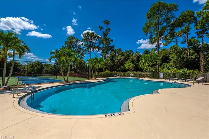 912 Briarwood Blvd, Naples, Florida 34104