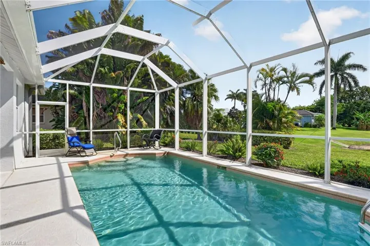 912 Briarwood Blvd, Naples, Florida 34104
