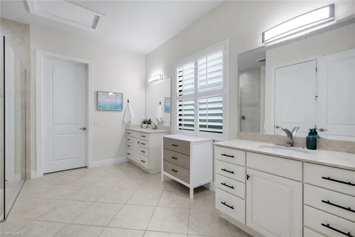 Oversized Primary Bathroom