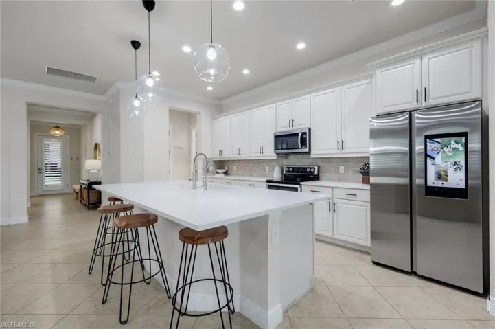 White & Bright Kitchen