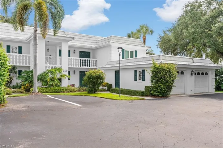 250 Palm River Blvd B102, Naples, Florida 34110