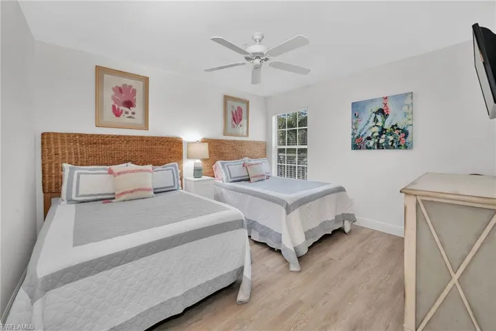 1970 Willow Bend Cir # 202, Naples Fl 34109