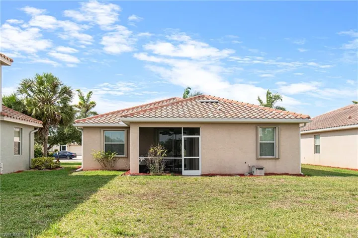 11430 Icarus Cir, Lehigh Acres, Florida 33971