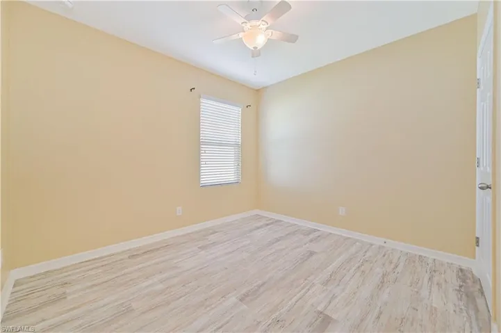 3rd (Middle) Bedroom