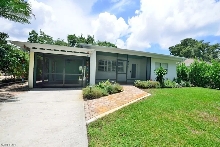 1140  9th N AVE, Naples, FL 34102