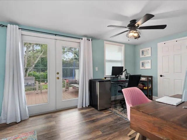 1140  9th N AVE, Naples, FL 34102