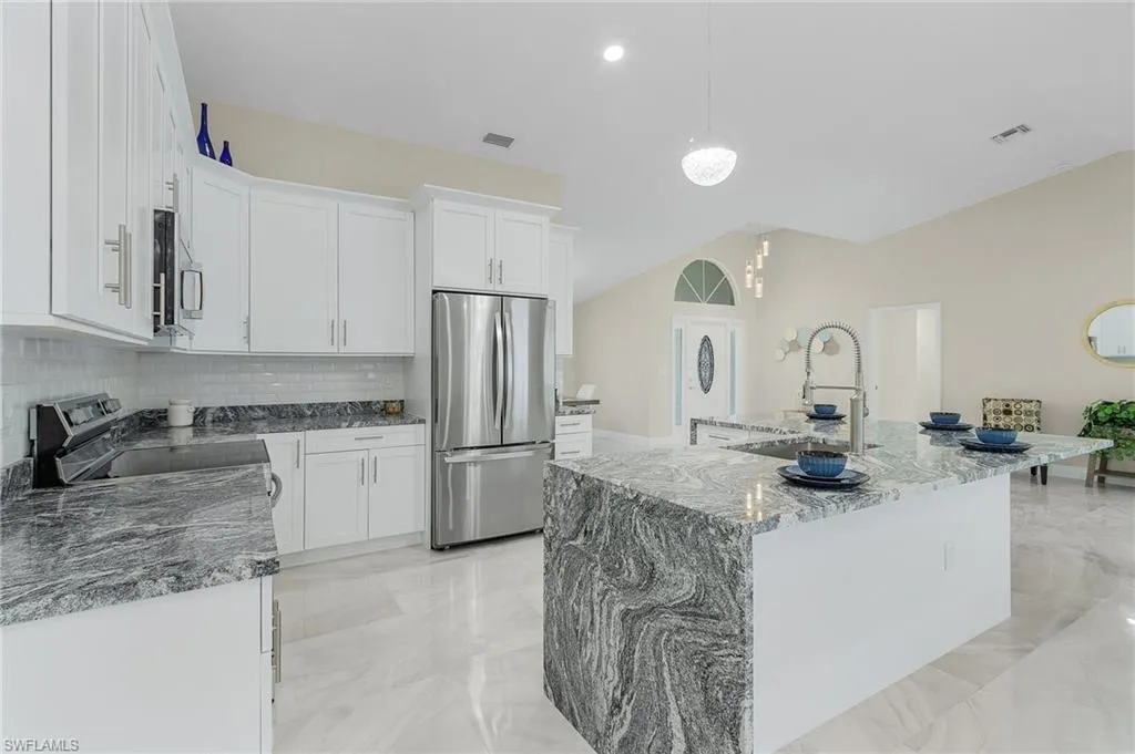 5503 14th PL, Cape Coral, FL 33914,224069942