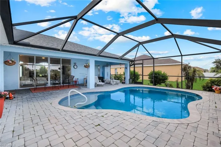 405 NW 18th  AVE, Cape Coral, FL 33993