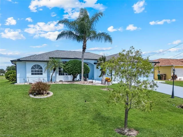 405 NW 18th  AVE, Cape Coral, FL 33993