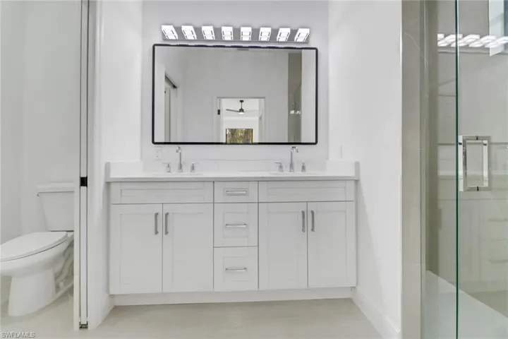 Main suite bath
