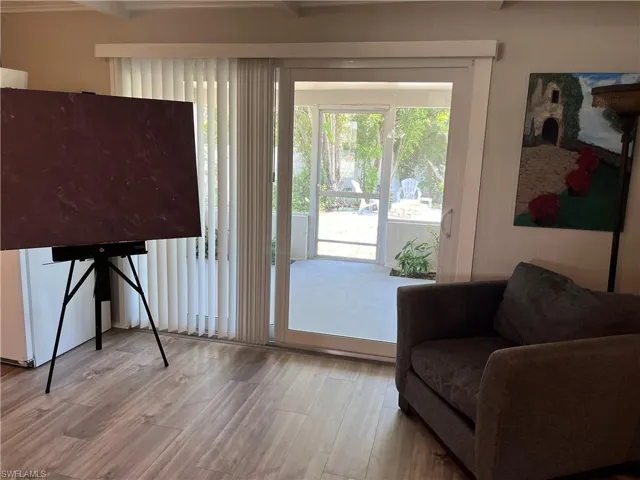 Den/Study/Art Room