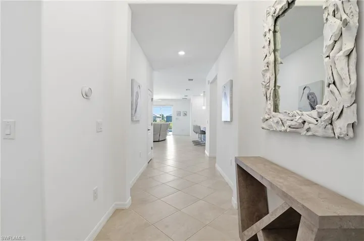 2662  Scarlet  WAY, Naples, FL 34120