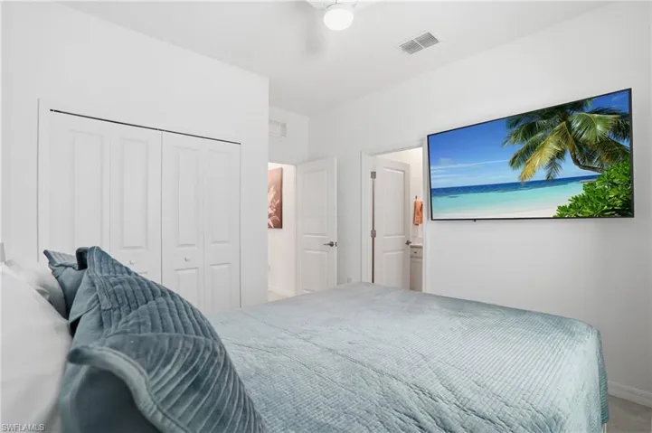 2662  Scarlet  WAY, Naples, FL 34120