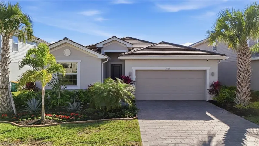 2662  Scarlet  WAY, Naples, FL 34120
