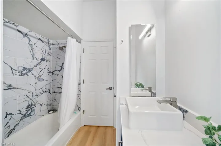25295  Busy Bee  DR, Bonita Springs, FL 34135