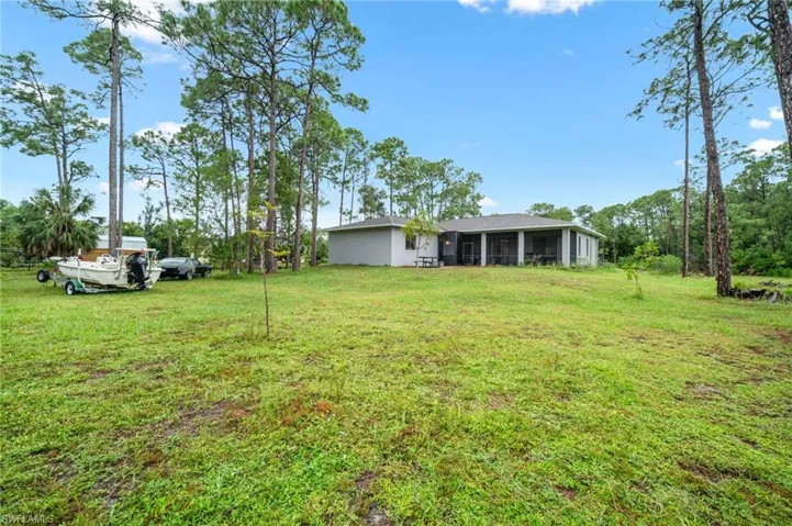 25295  Busy Bee  DR, Bonita Springs, FL 34135