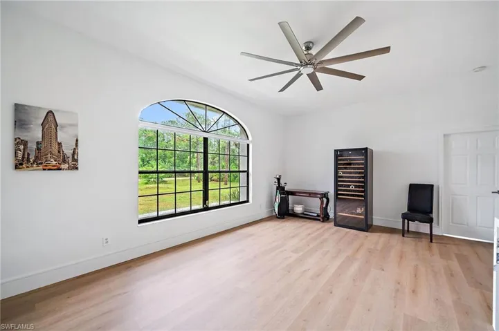25295  Busy Bee  DR, Bonita Springs, FL 34135