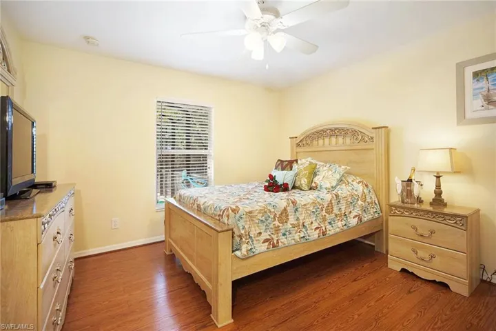 1916 Nw 13th Pl, Cape Coral, Florida 33993