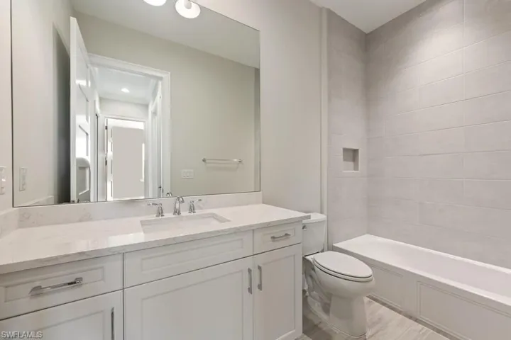 8821 Yucatan Ct, Naples Fl 34112