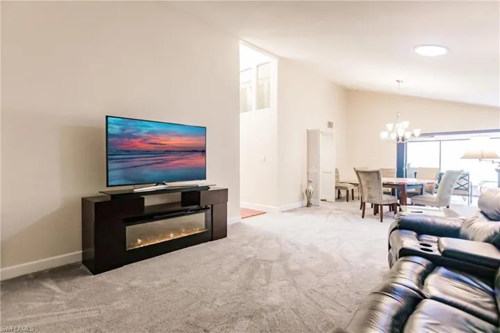 Living rm