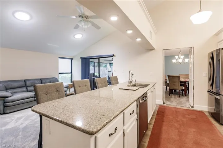 Kitchen/family