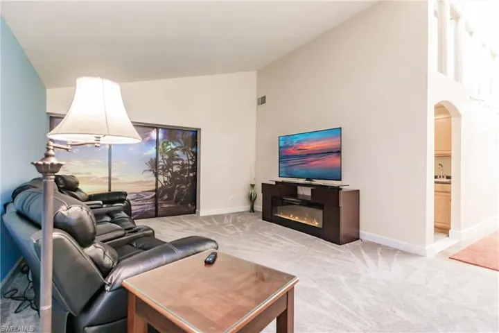 Living rm