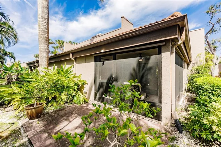 Exterior Lanai