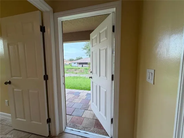 4434 – 4436 29th St Sw, Lehigh Acres, Florida 33973