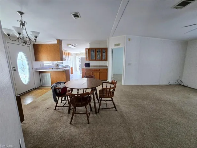 Side door entrance area