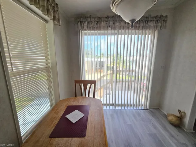 Breakfast Nook