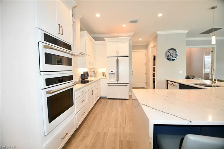 Custom Cafe White appliances
