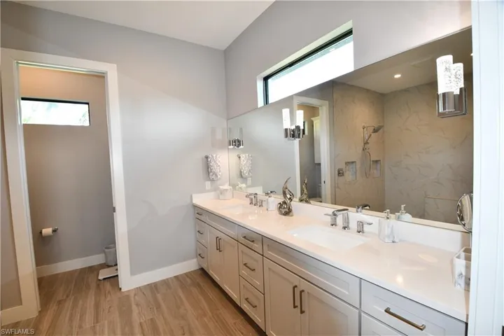 5328 Sw 22nd Ave, Cape Coral, Florida 33914
