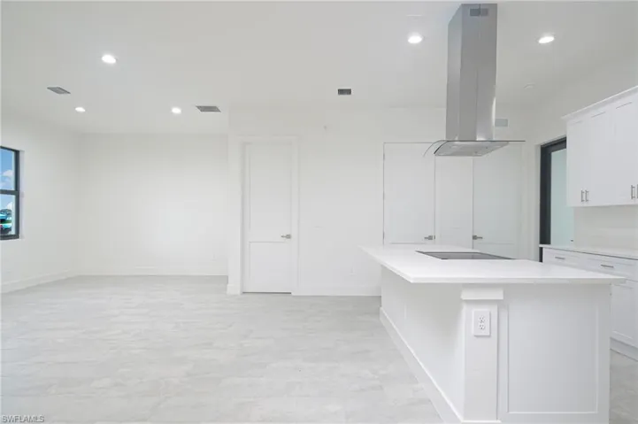 9021  Maywood  CIR, Labelle, FL 33935