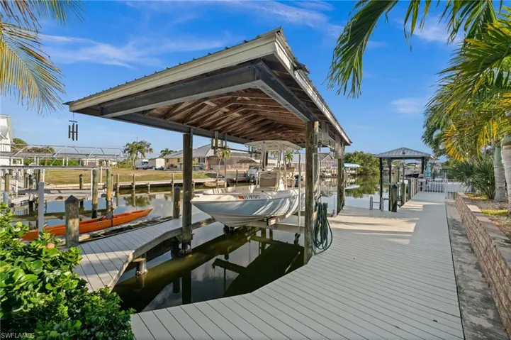 10K Boat Lift with Roof, Composite Captains Walk Dock