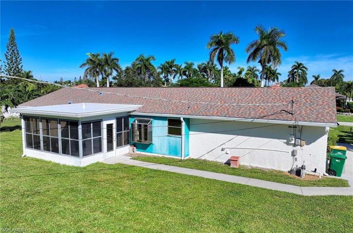 826 103rd AVE N, NAPLES FL 34108