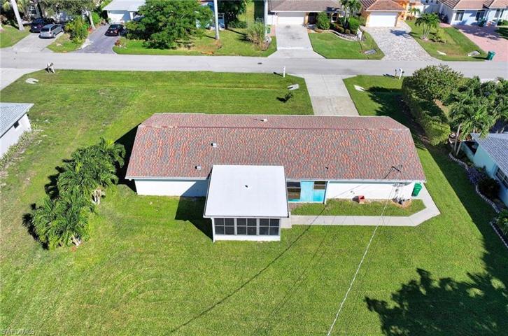 826 103rd AVE N, NAPLES FL 34108