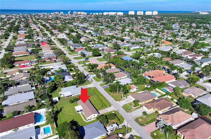 826 103rd AVE N, NAPLES FL 34108