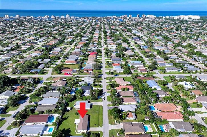826 103rd AVE N, NAPLES FL 34108