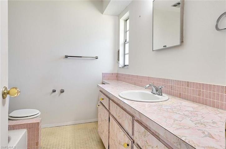 826 103rd AVE N, NAPLES FL 34108