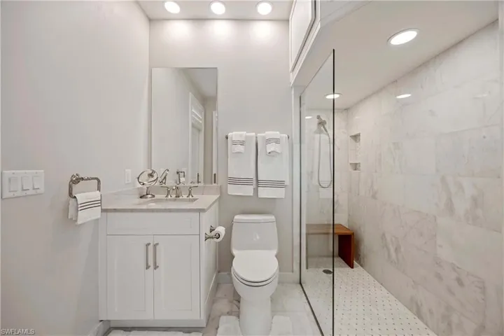 7980  Grand Bay  DR, Naples, FL 34108