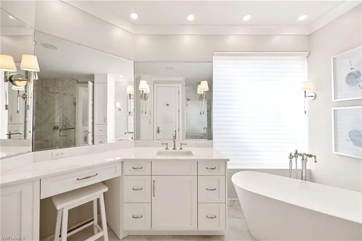 7980  Grand Bay  DR, Naples, FL 34108