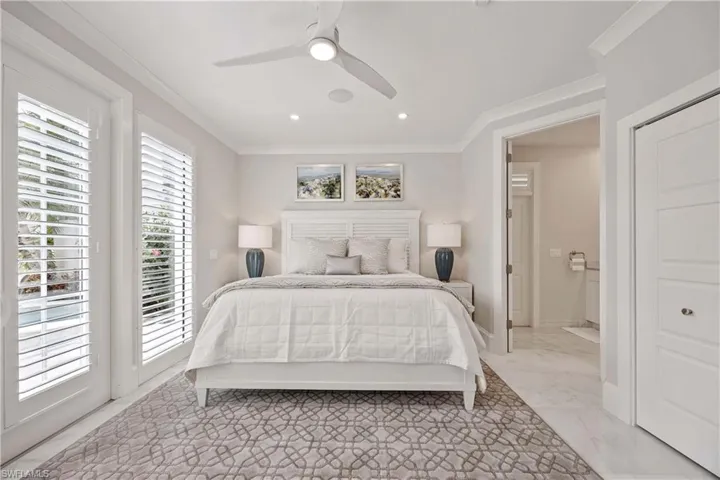 7980  Grand Bay  DR, Naples, FL 34108