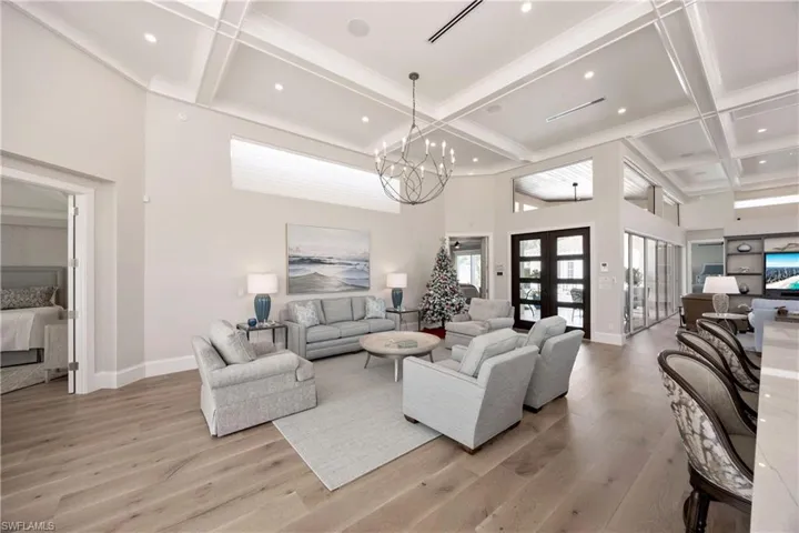 7980  Grand Bay  DR, Naples, FL 34108