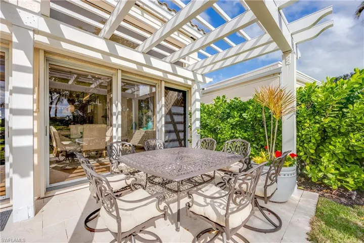 7980  Grand Bay  DR, Naples, FL 34108