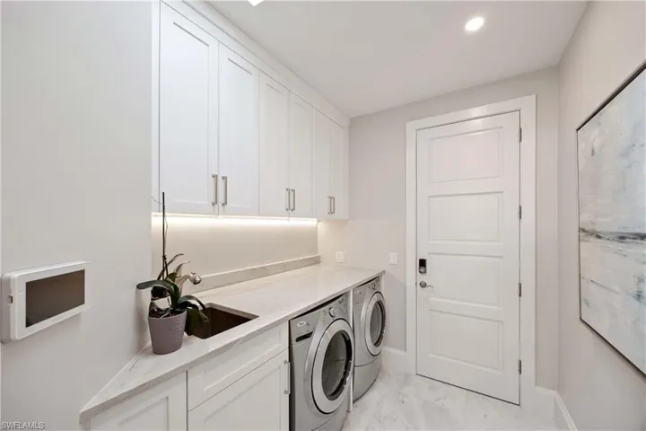 7980  Grand Bay  DR, Naples, FL 34108