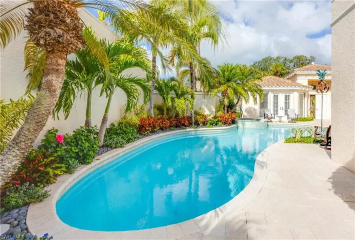 7980  Grand Bay  DR, Naples, FL 34108